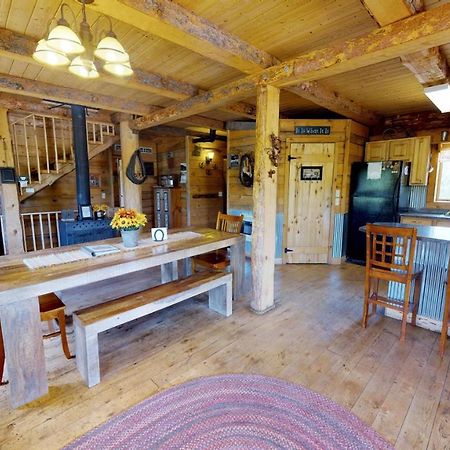 Canyon View Family Cabin, Deck, Tv Room, Games, Bbq, Campfire Monticello Eksteriør bilde