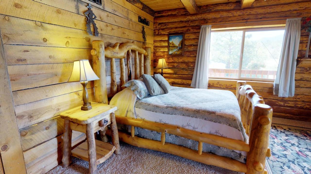 Canyon View Family Cabin, Deck, Tv Room, Games, Bbq, Campfire Monticello Eksteriør bilde