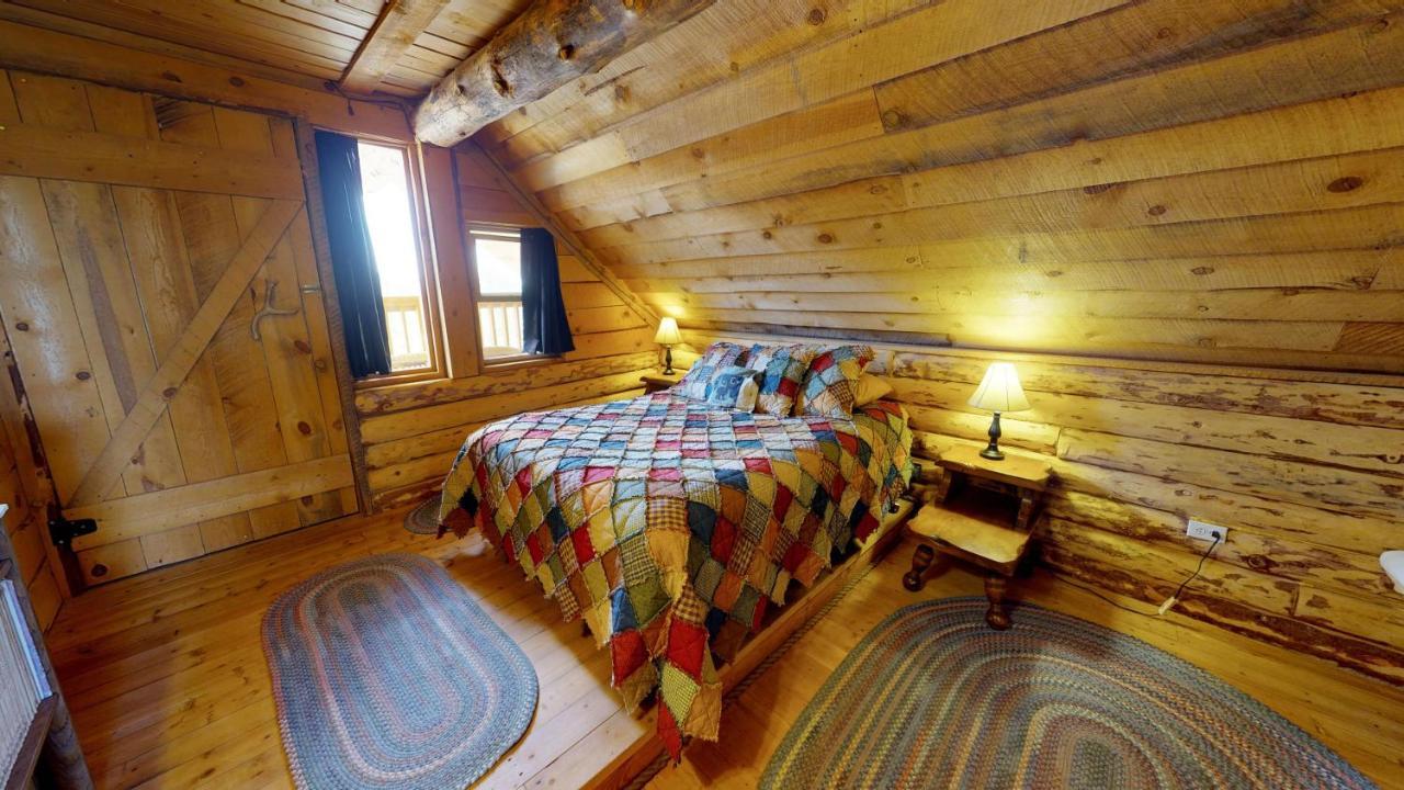 Canyon View Family Cabin, Deck, Tv Room, Games, Bbq, Campfire Monticello Eksteriør bilde