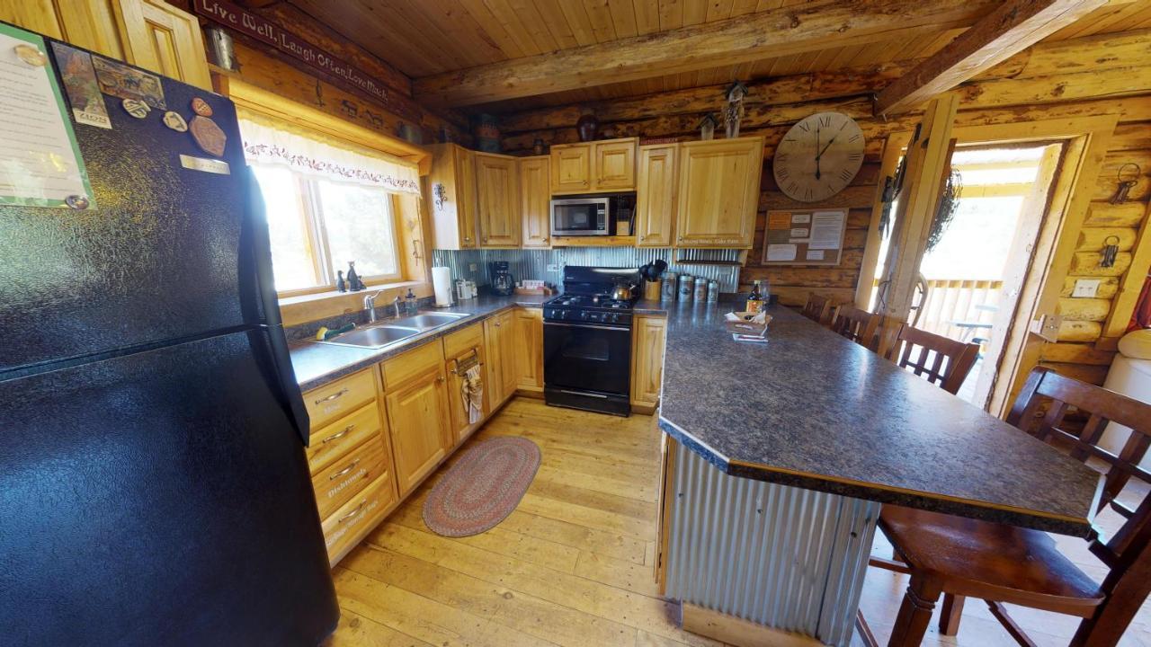 Canyon View Family Cabin, Deck, Tv Room, Games, Bbq, Campfire Monticello Eksteriør bilde
